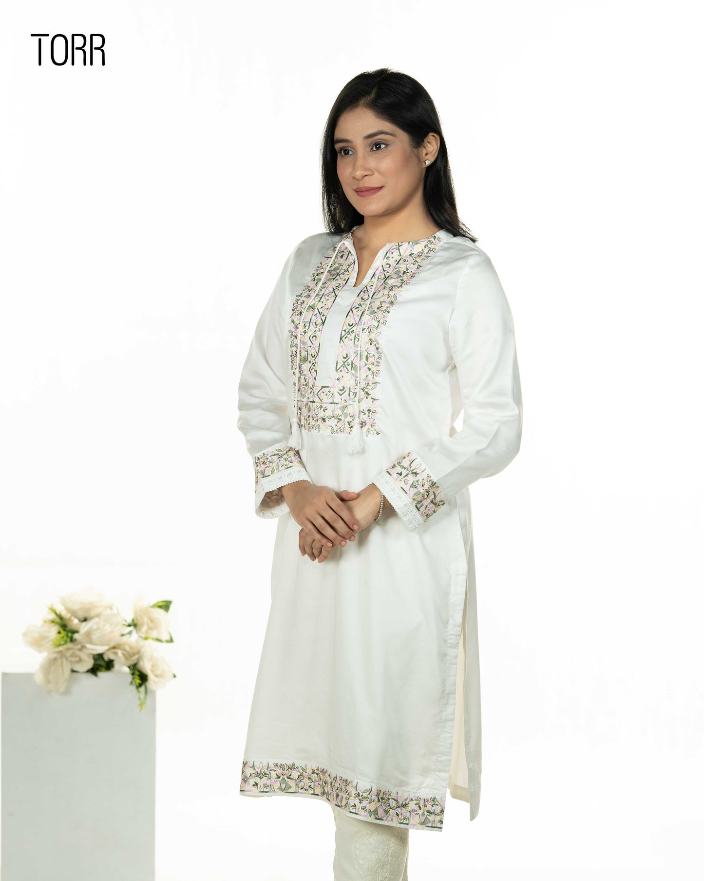 Ethnic Wear (01 Piece Kurti) | WHITE/GREEN