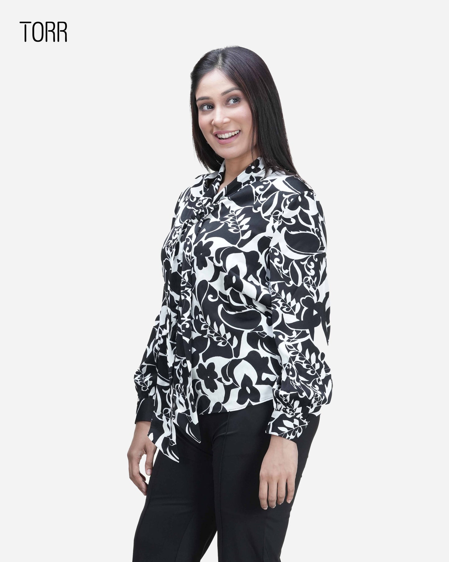 Women's Top | Black/White