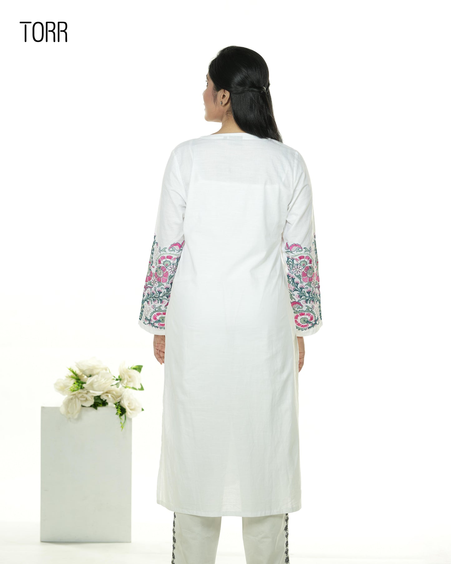 Ethnic Wear (01 Piece Kurti) | WHITE