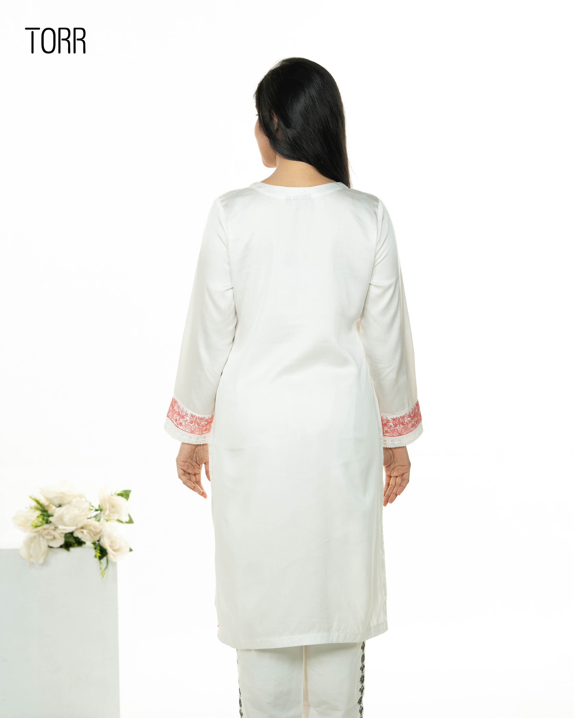 Ethnic Wear (01 Piece Kurti) | WHITE PINK
