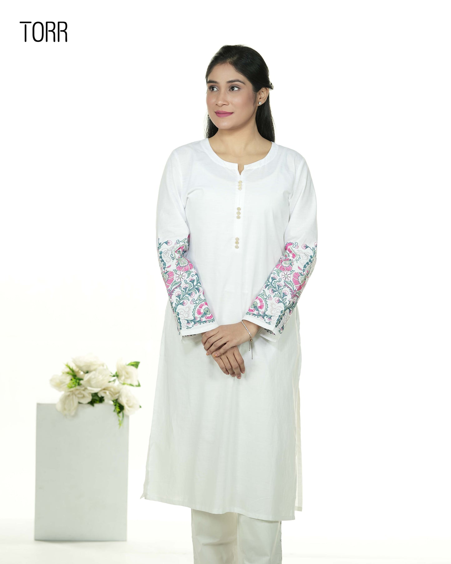 Ethnic Wear (01 Piece Kurti) | WHITE