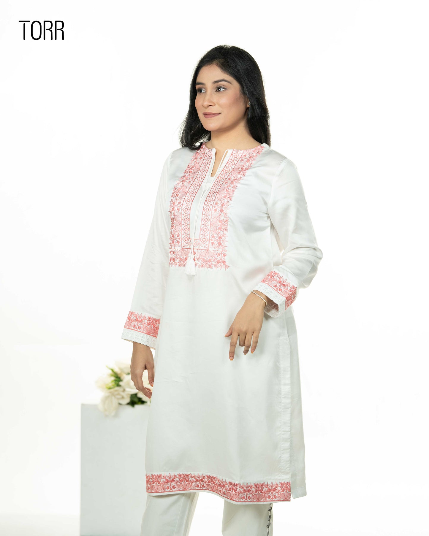 Ethnic Wear (01 Piece Kurti) | WHITE PINK