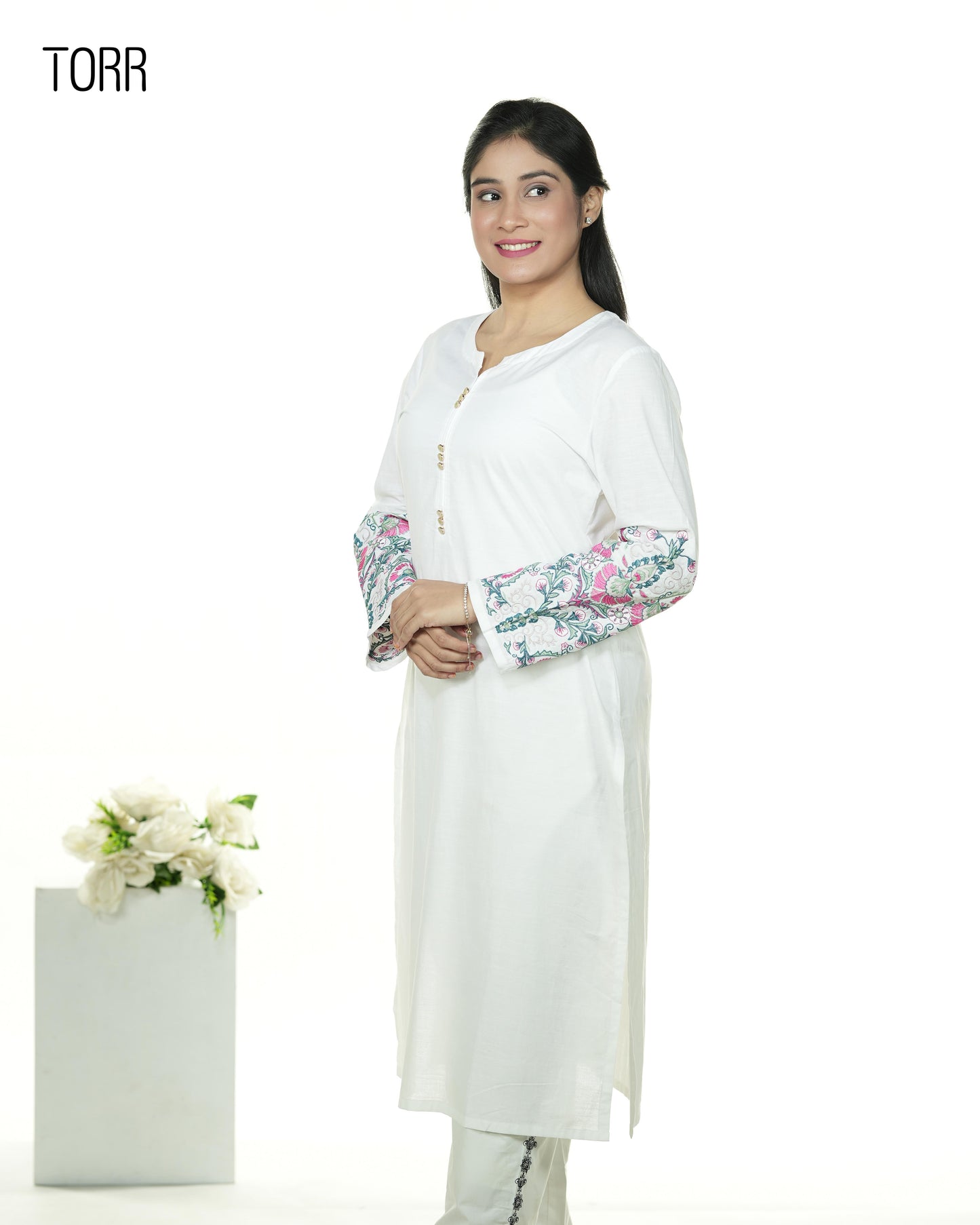 Ethnic Wear (01 Piece Kurti) | WHITE