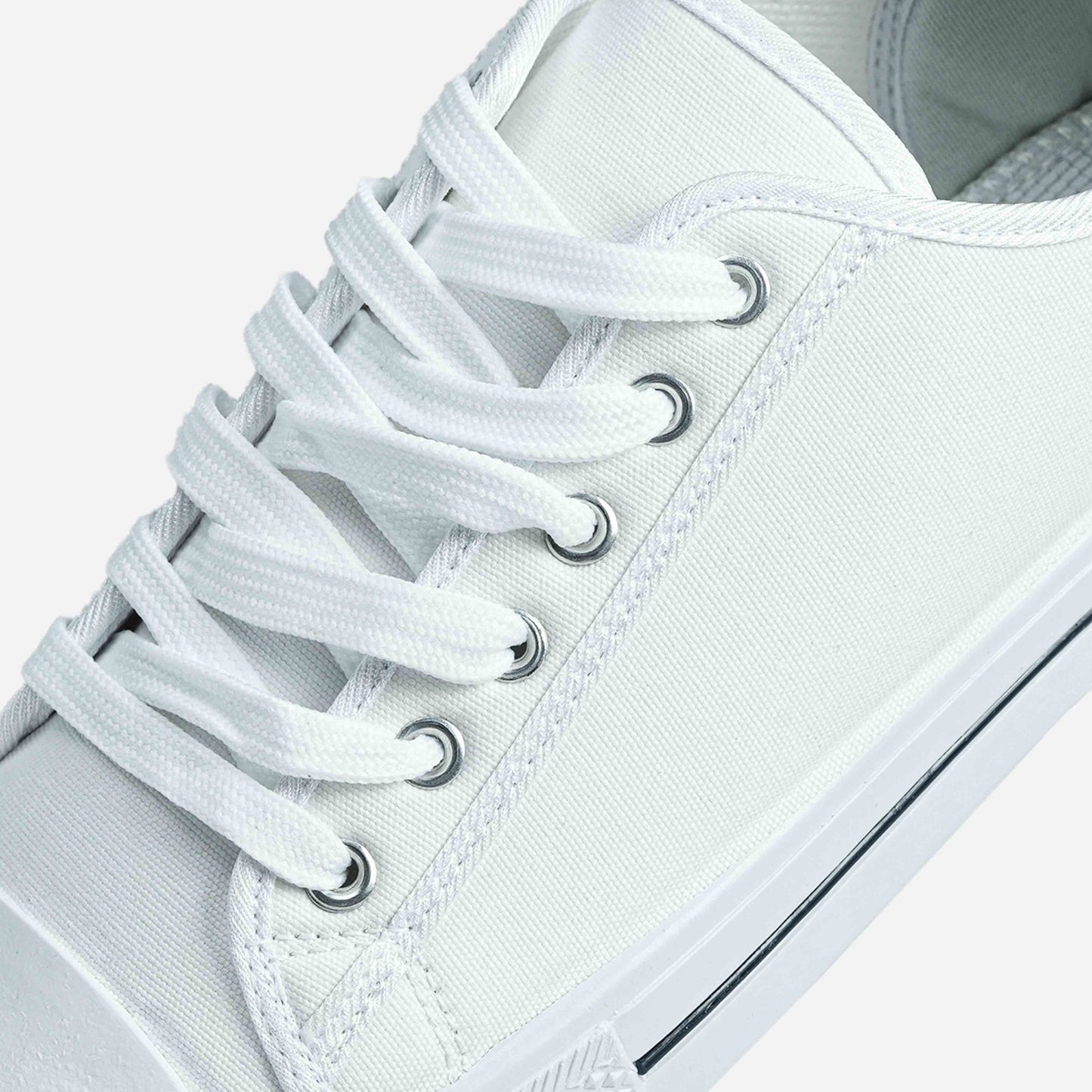 Panda Classic Canvas Sneaker | White