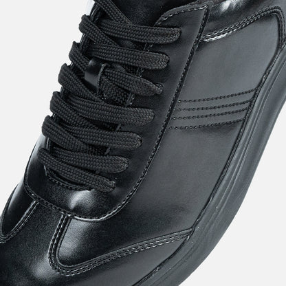 Torr Men’s Casual Shoe | Glossy Black
